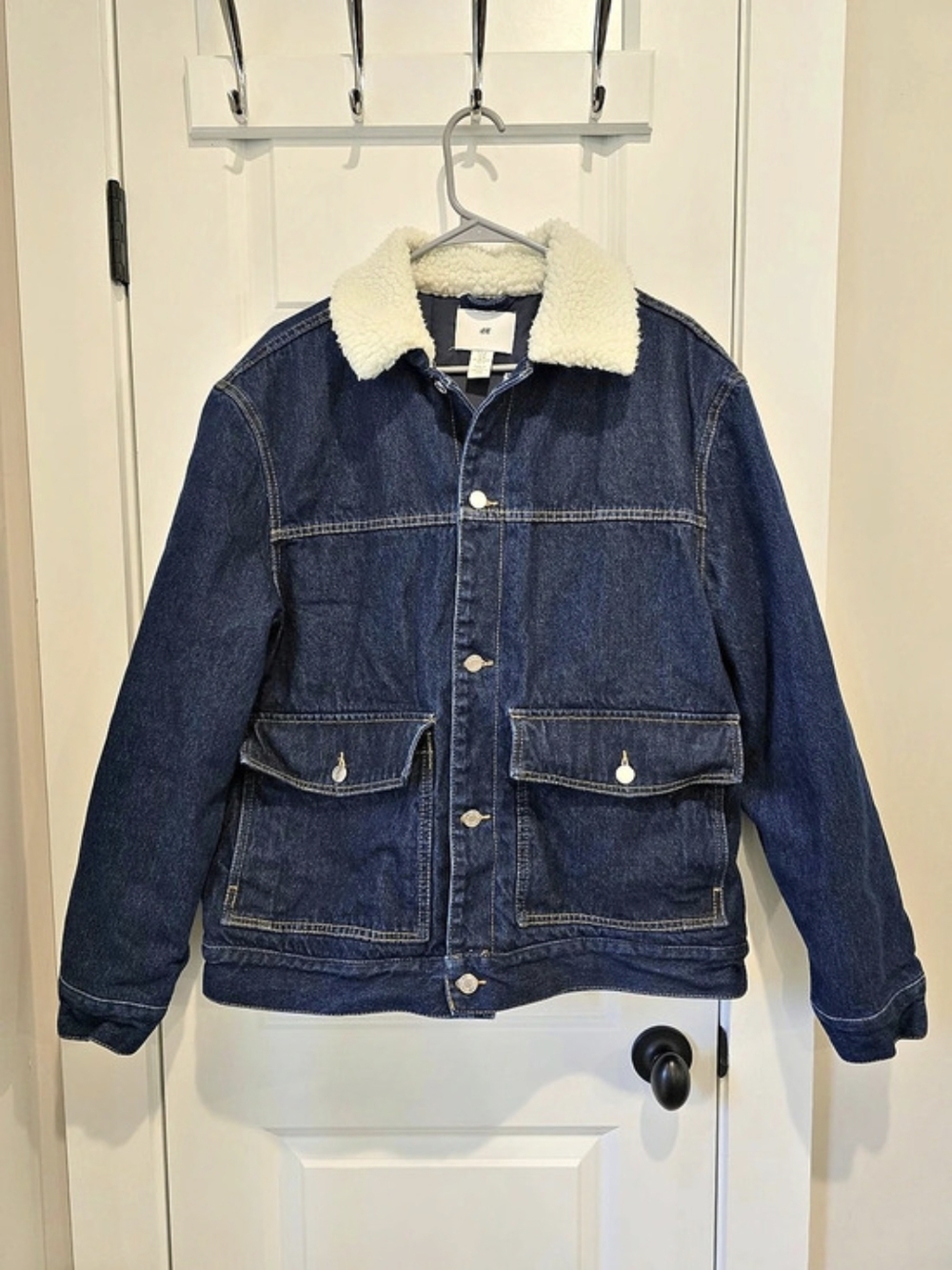 H&Medium Denim Sherpa Collar Jacket Size Medium